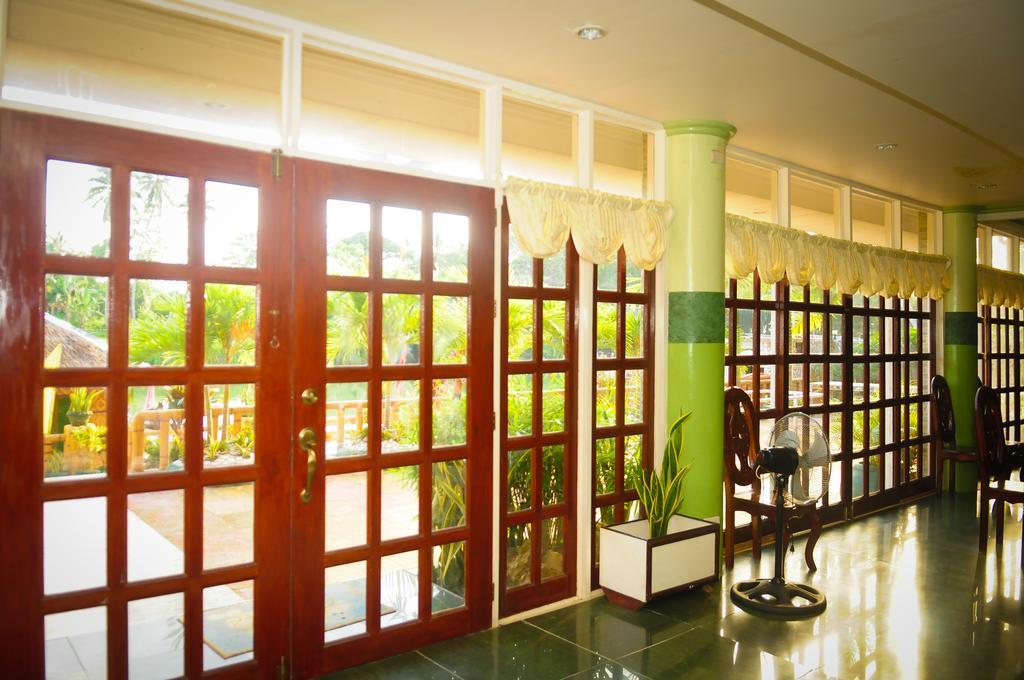 Stefanie Grace Paradise Inn Лобок Екстериор снимка