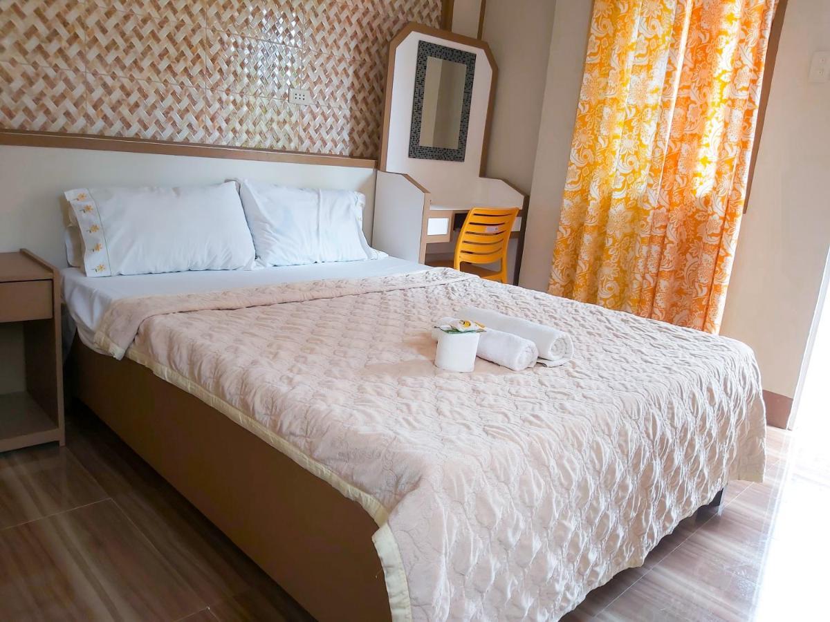 Stefanie Grace Paradise Inn Лобок Екстериор снимка