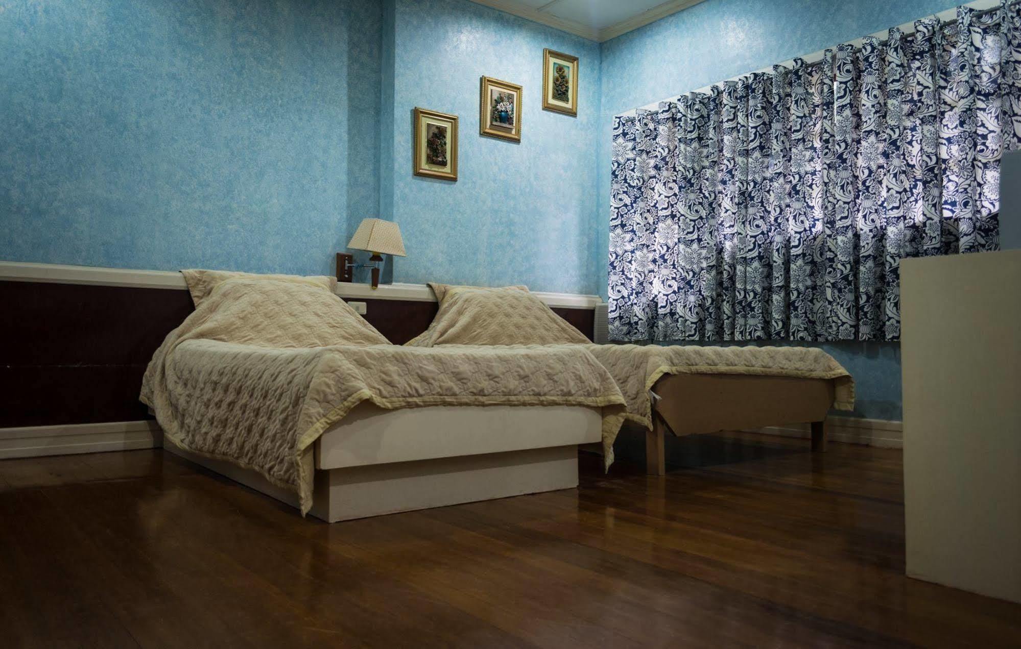 Stefanie Grace Paradise Inn Лобок Екстериор снимка