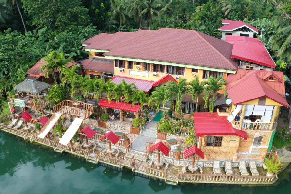 Stefanie Grace Paradise Inn Лобок Екстериор снимка